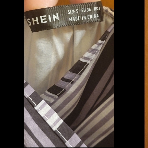 ♥︎Romper♥︎ - Picture 8 of 12